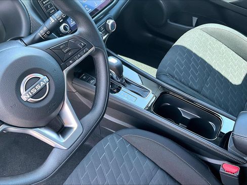 Certified 2023 Nissan Kicks SV FWD image 15