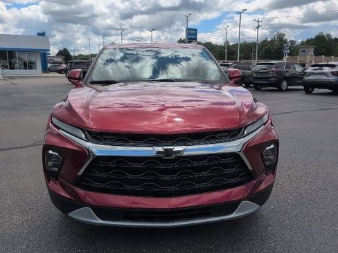 Used 2024 Chevrolet Blazer LT w/ Convenience Package FWD image 12