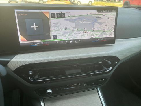 Used 2025 BMW 330i xDrive Sedan image 26