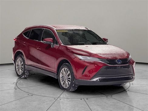 Used 2023 Toyota Venza Limited image 8