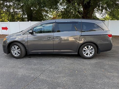 Used 2014 Honda Odyssey EX-L image 2