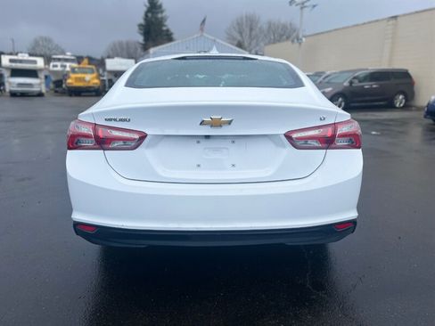 Used 2020 Chevrolet Malibu LT FWD image 7