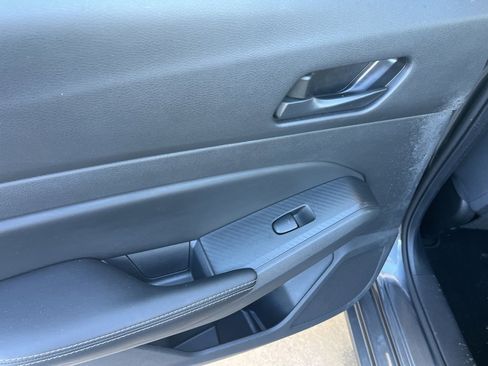 Used 2024 Nissan Altima 2.5 SV image 28