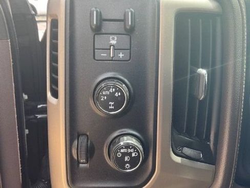 Used 2015 GMC Sierra 1500 Denali w/ Driver Alert Package AWD/4WD image 21
