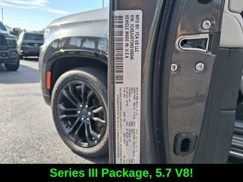 Used 2022 Jeep Wagoneer Series III w/ Convenience Group I RWD image 19