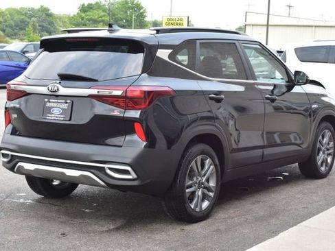 Used 2021 Kia Seltos S AWD/4WD image 9