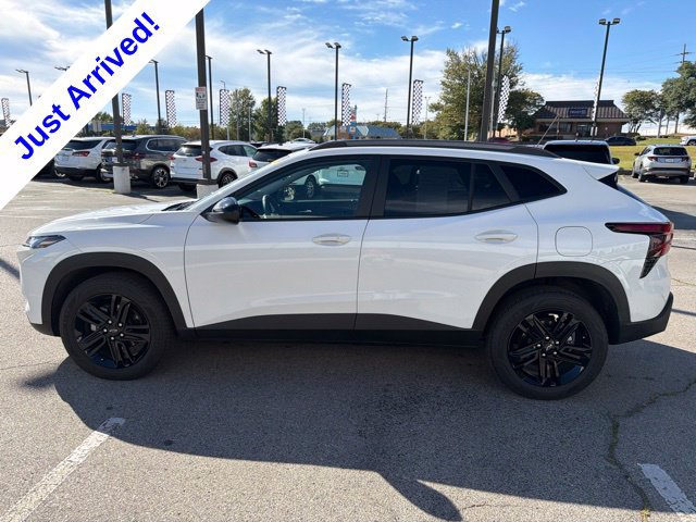 Used 2025 Chevrolet Trax ACTIV w/ Driver Confidence Package FWD image 6