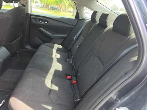 Used 2023 Honda Accord EX image 23