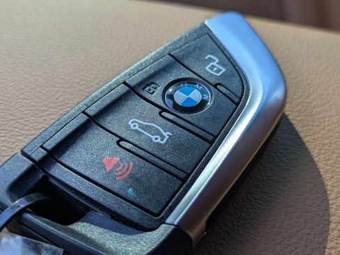 Used 2022 BMW 230i Coupe w/ Premium Package 2 RWD image 36