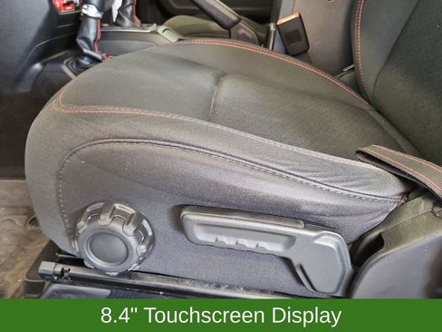 Used 2019 Jeep Wrangler Unlimited Rubicon w/ Dual Top Group AWD/4WD image 25