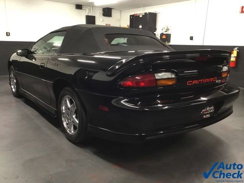 Used 2000 Chevrolet Camaro Z28 w/ Sport Appearance Pkg RWD image 19