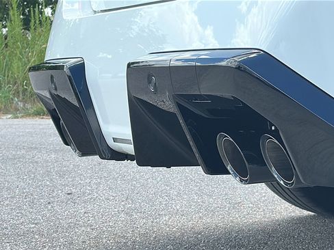 New 2026 BMW M5 w/ Carbon Package image 10