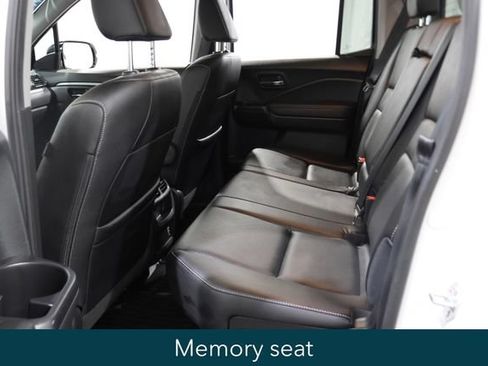 Used 2023 Honda Ridgeline RTL-E image 11