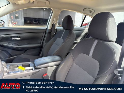 Used 2025 Nissan Sentra SV w/ All-Weather Package FWD image 12