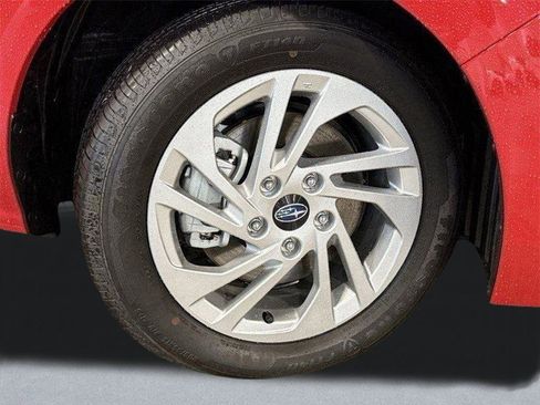 Certified 2025 Subaru Impreza 2.0i image 18