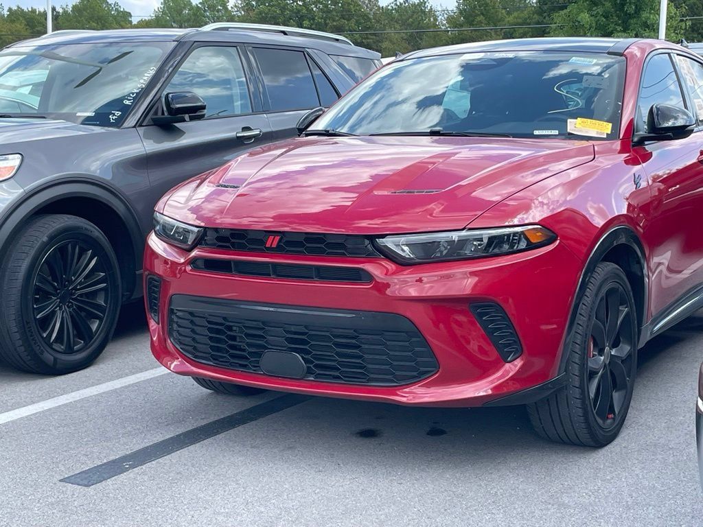 Used 2024 Dodge Hornet R/T Plus AWD/4WD image 4