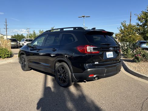 New 2025 Subaru Ascent Bronze Edition w/ Onyx Package image 8