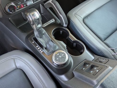 Certified 2021 Ford Bronco Outer Banks image 29