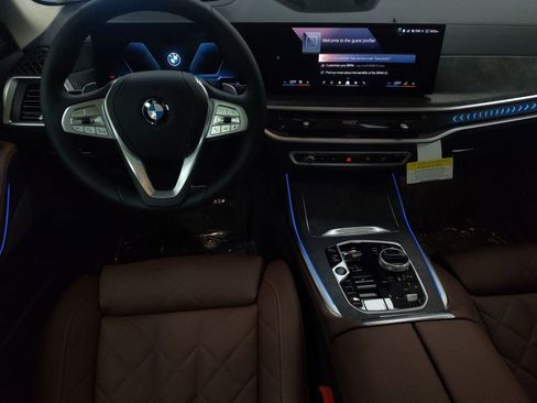 New 2026 BMW X7 xDrive40i w/ Executive Package image 23