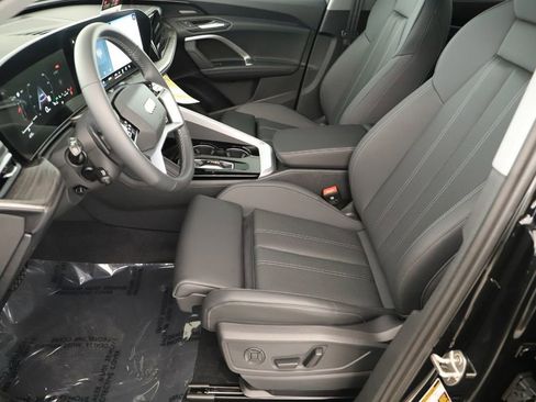 New 2025 Audi Q5 Premium Plus image 23