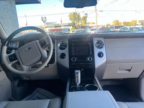 Used 2013 Ford Expedition EL Limited image 11