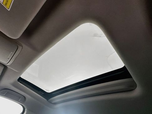 Used 2017 Honda CR-V EX image 25