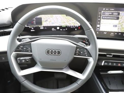 New 2026 Audi Q3 quattro 2.0T image 22