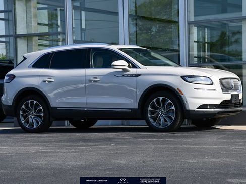 Used 2023 Lincoln Nautilus Reserve w/ Equipment Group 201A AWD/4WD image 1