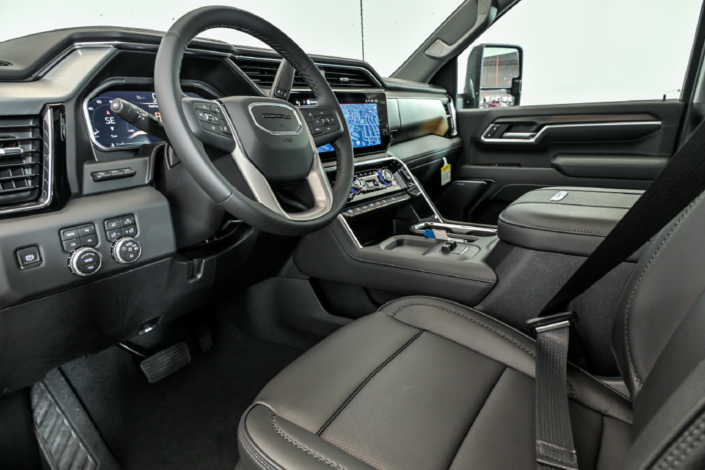New 2026 GMC Sierra 2500 Denali w/ Denali Reserve Package AWD/4WD image 9