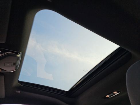 Used 2023 BMW M240i Coupe w/ Premium Package image 29