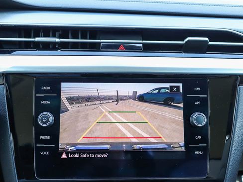 Used 2021 Volkswagen Arteon SE image 24