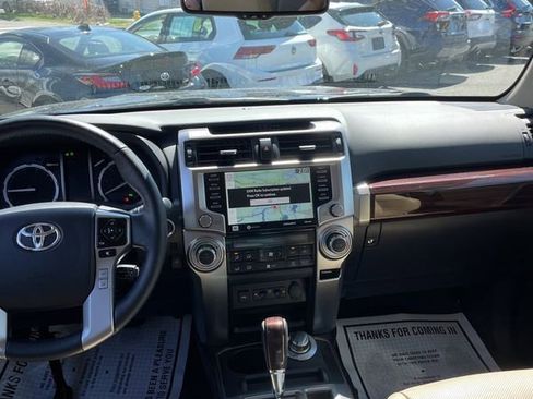 Used 2023 Toyota 4Runner Limited AWD/4WD image 21