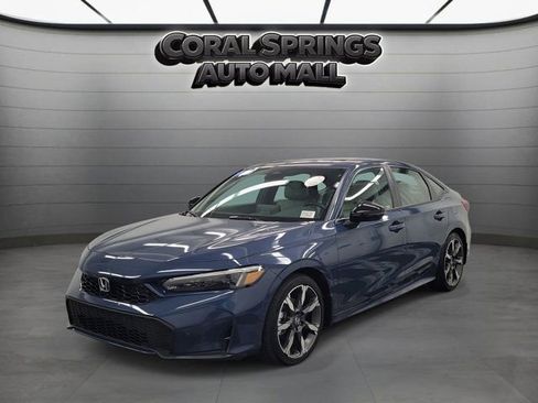 Certified 2025 Honda Civic Sport image 3