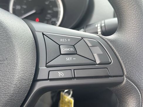 Used 2025 Nissan Versa S w/ Trunk Package image 9