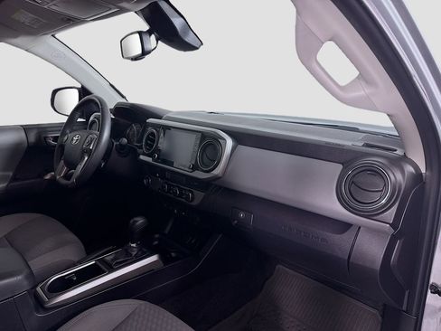 Certified 2023 Toyota Tacoma SR5 image 18