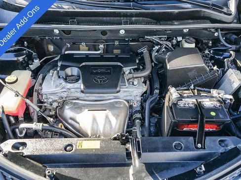 Used 2015 Toyota RAV4 Limited image 29