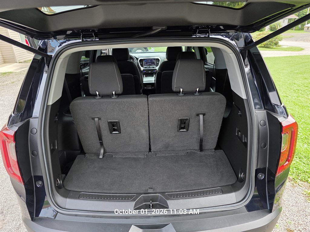 Used 2021 GMC Acadia SLE w/ Elevation Edition AWD/4WD image 16