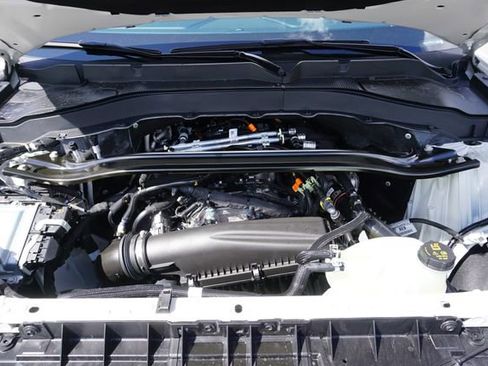 New 2026 Ford Explorer Platinum image 21