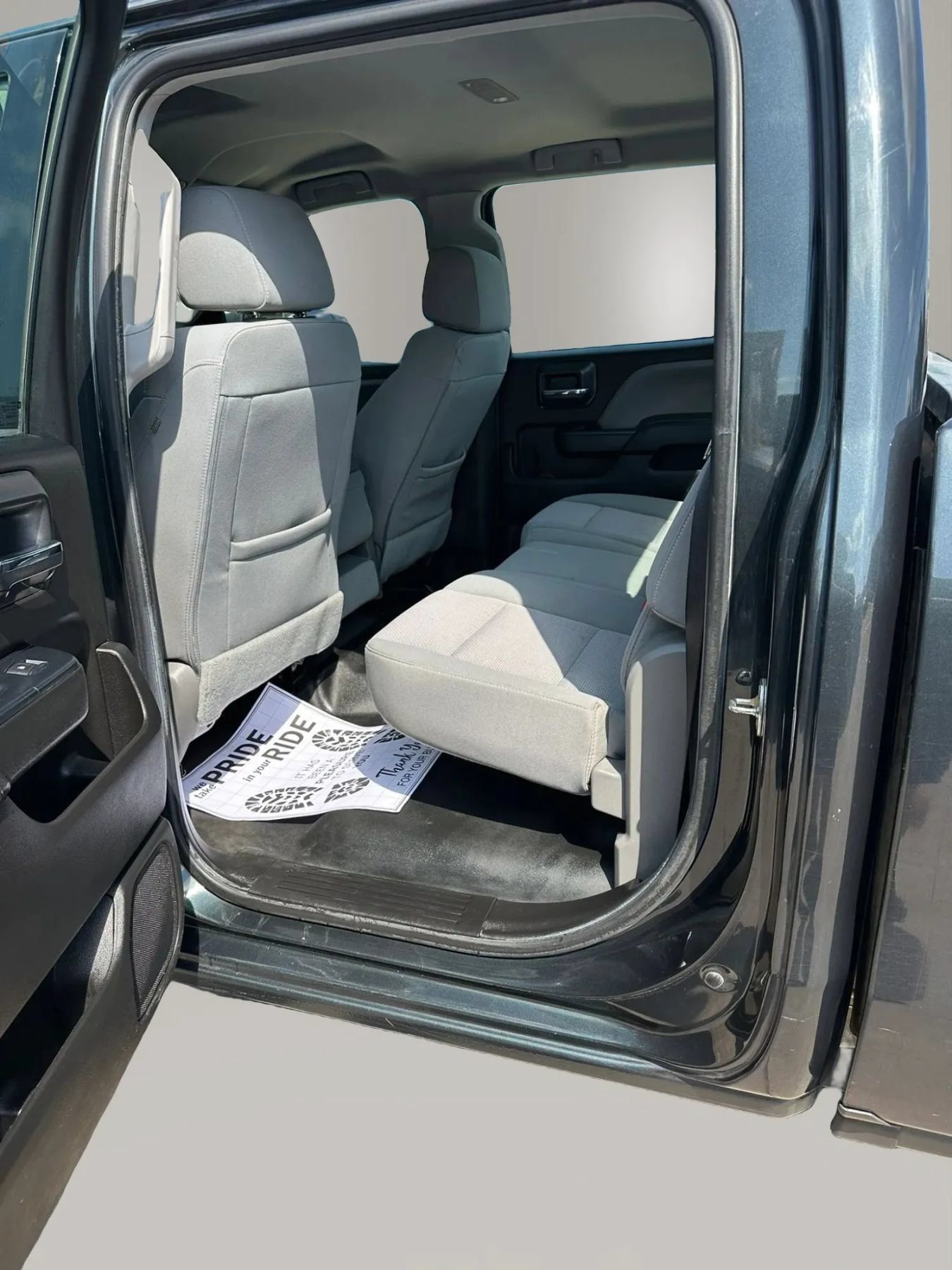 Used 2018 Chevrolet Silverado 2500 W/T AWD/4WD image 12