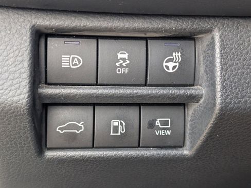 Used 2019 Toyota Avalon Touring w/ Advanced Safety Package FWD image 24