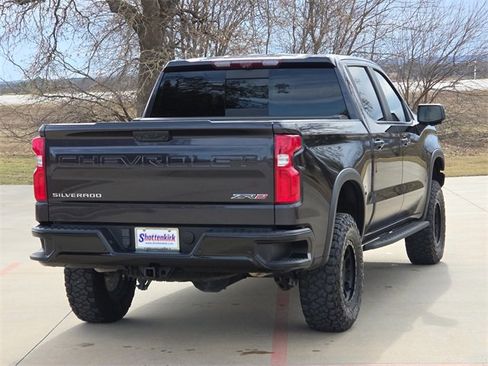 Used 2023 Chevrolet Silverado 1500 ZR2 w/ Technology Package image 8