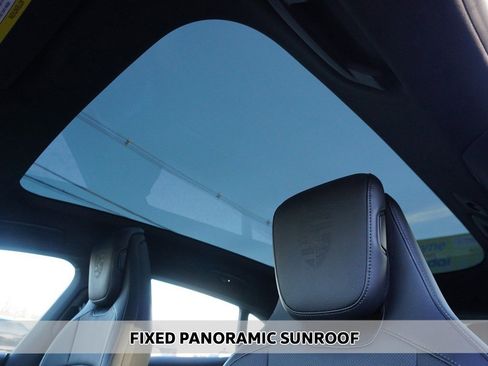 Used 2023 Porsche Taycan 4 Cross Turismo image 4