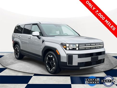 Certified 2025 Hyundai Santa Fe SE image 1