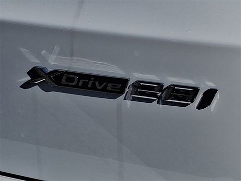 New 2026 BMW X1 xDrive28i w/ Technology Package image 21