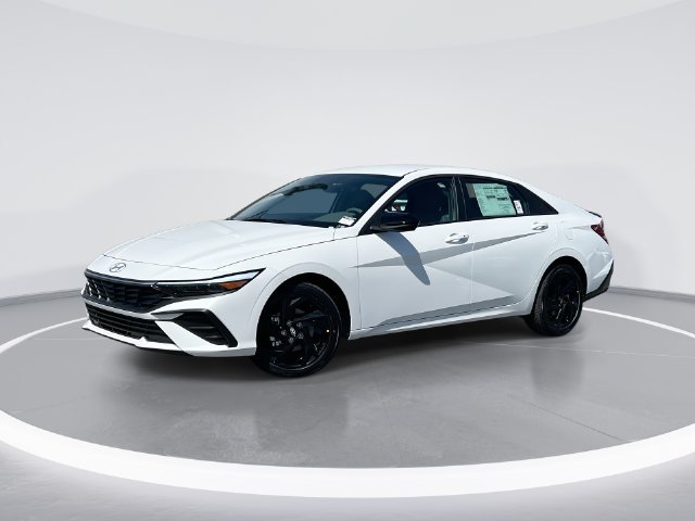 Used 2026 Hyundai Elantra Sport FWD image 1