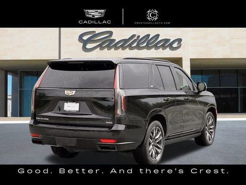 Used 2021 Cadillac Escalade Sport Platinum AWD/4WD image 3