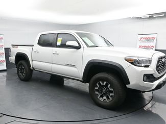 Used 2022 Toyota Tacoma TRD Off-Road w/ Technology Package video 2