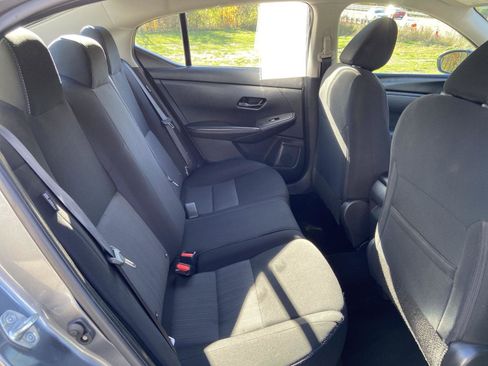 Used 2024 Nissan Sentra SV image 29