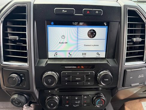 Used 2016 Ford F150 XLT w/ Equipment Group 302A Luxury RWD image 27