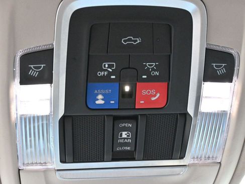 Used 2022 RAM 1500 Laramie image 27